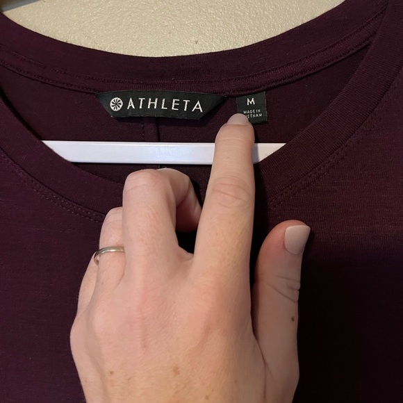 Athleta Cloudlight Asymmetrical Top - Picture 5 of 7